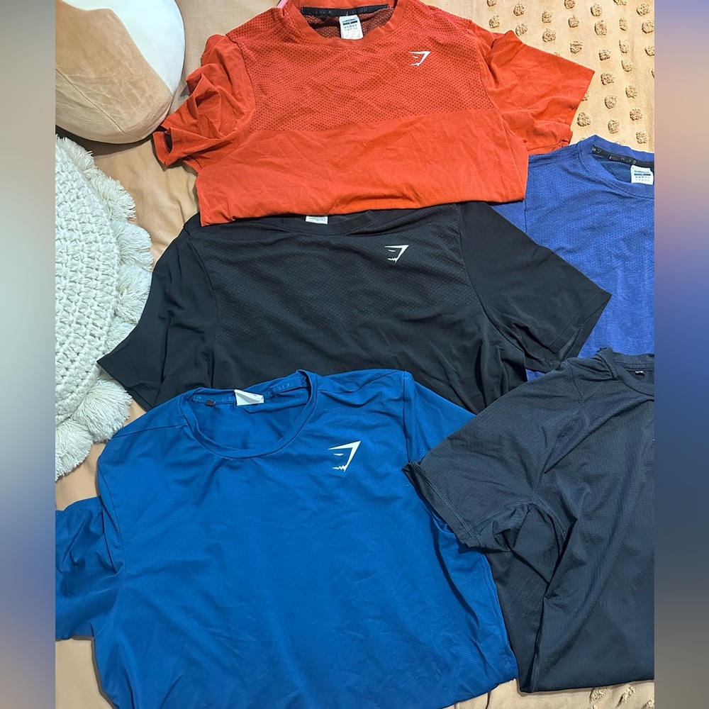 Men’s gym shark shirts
